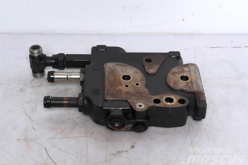 Case IH Puma 240 Hydraulic lift valve Hydraulics