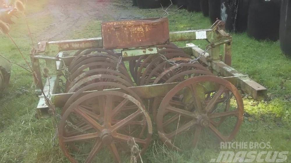 Dowdeswell Furrow Press 2 metre £375 plus vat £450 Other agricultural machines
