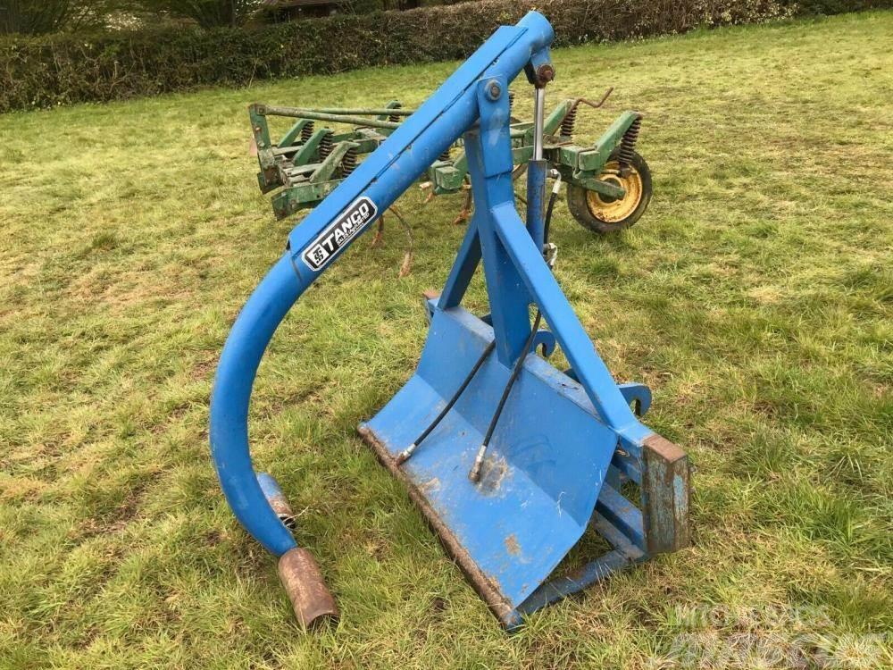 Tanco Bale Loader £780 - little used Other components