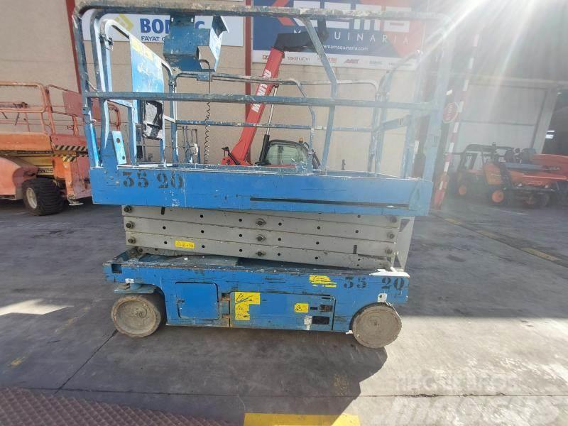 Genie GS-2646 Articulated boom lifts