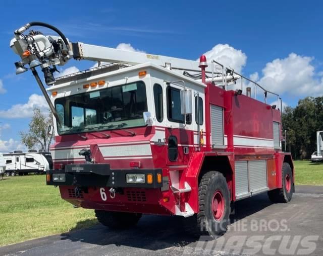  2001 OSHKOSH TI-1500AF4X4 FIRE TRUCK SKY BOOM 2001 Fire trucks