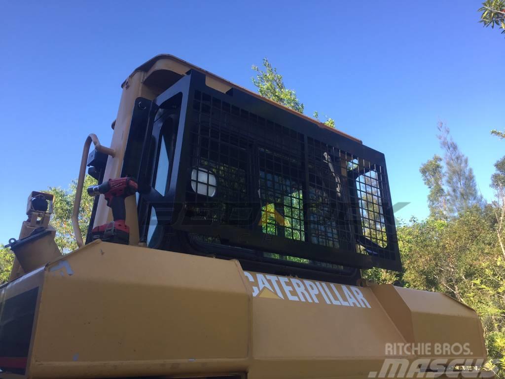 Bedrock Screens and Sweeps for CAT D7R Other tractor accessories