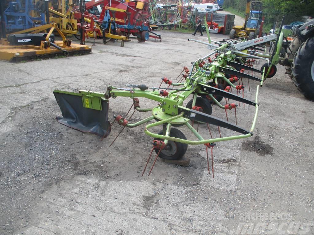 CLAAS Volto 1100 Rakes and tedders