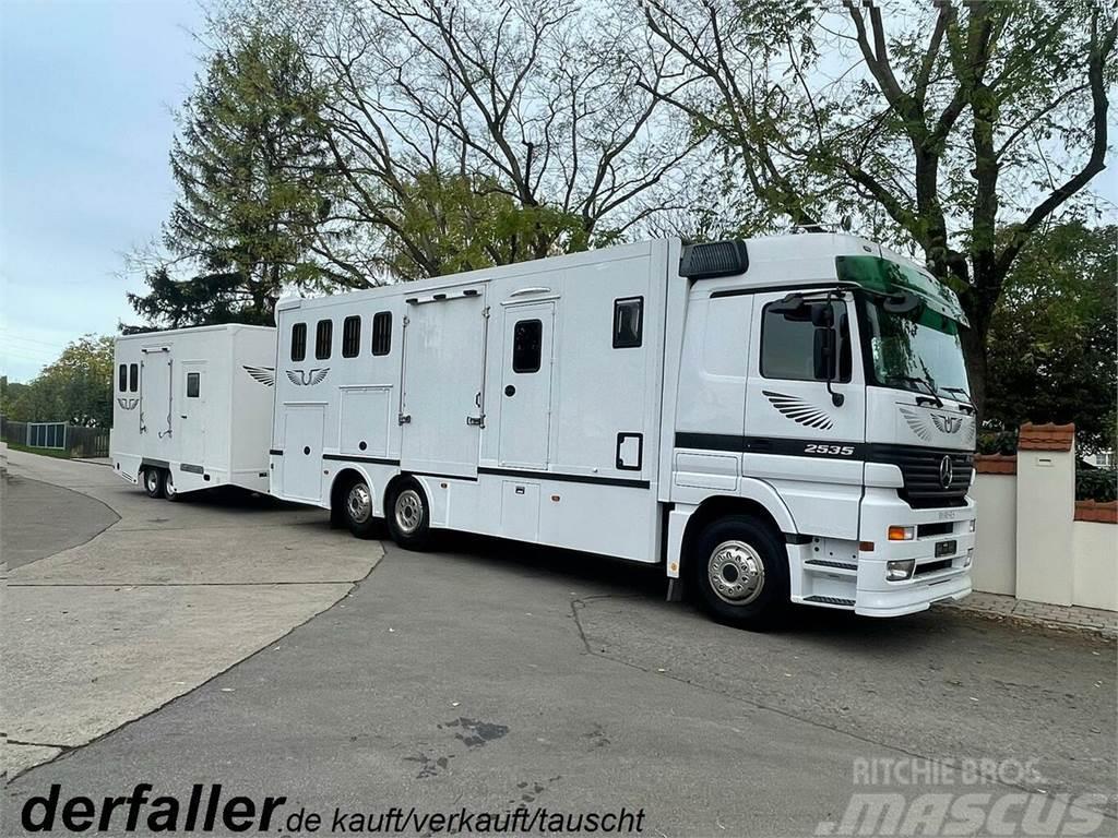 MERCEDES-BENZ Actros 2535 mit Flieglhänger 8-9 Pferde Wohnung Animal transport trucks