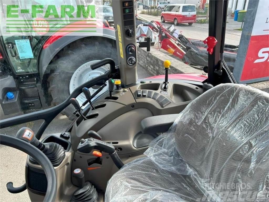Case IH farmall 90c frontlader quicke ohne paralellführu Tractors