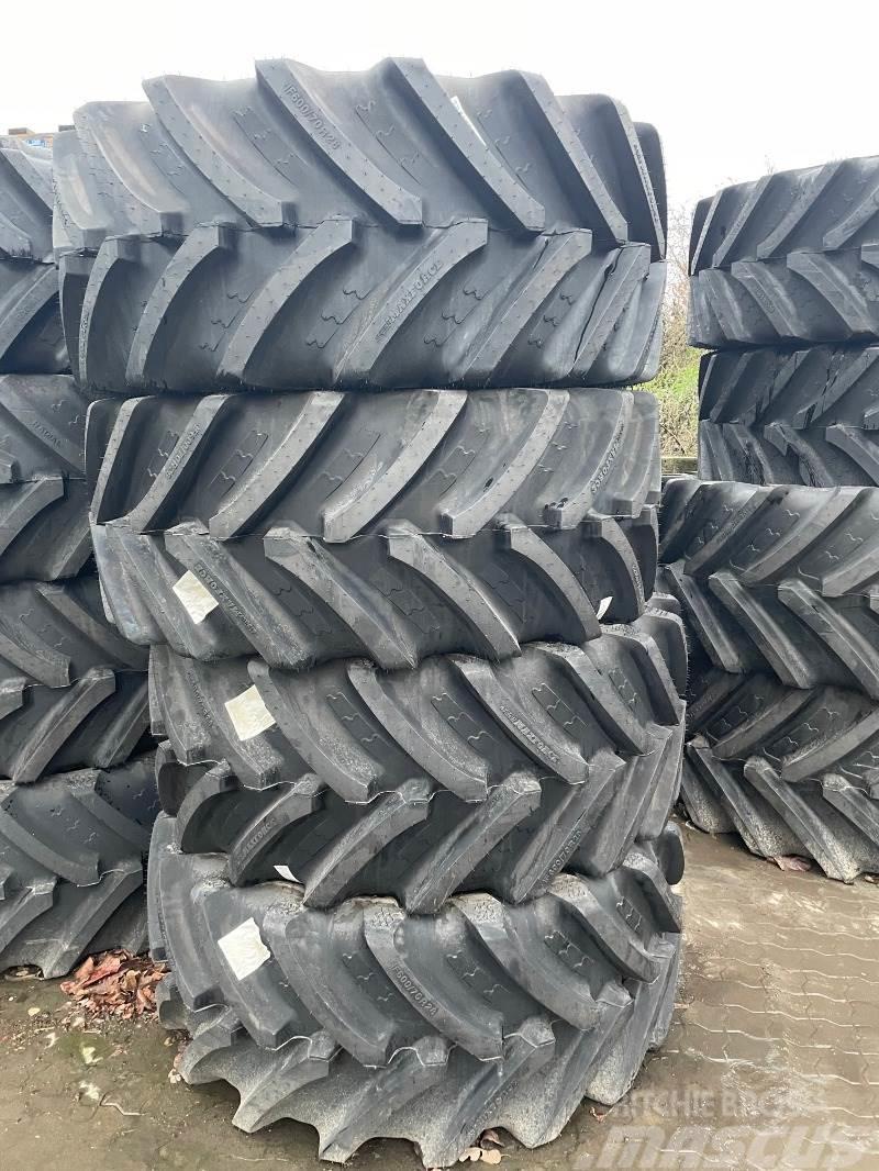 BKT IF 600/70R28 Tyres, wheels and rims