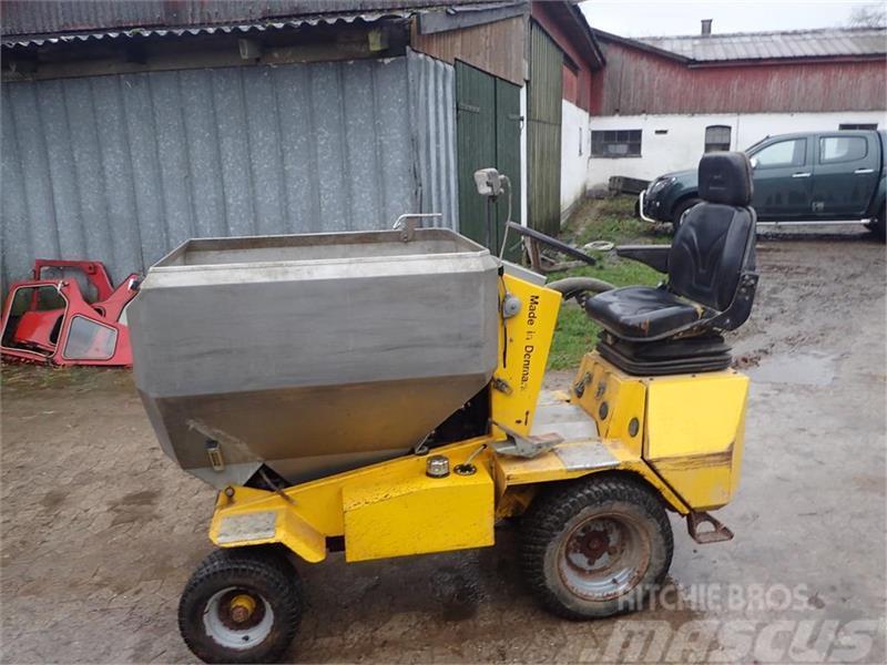  - - -  Twinca fodermaskine til mink Other livestock machinery and accessories