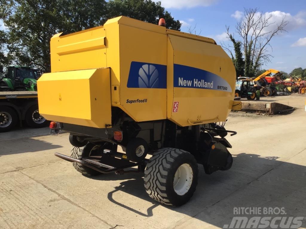 New Holland BR 7060 Round balers