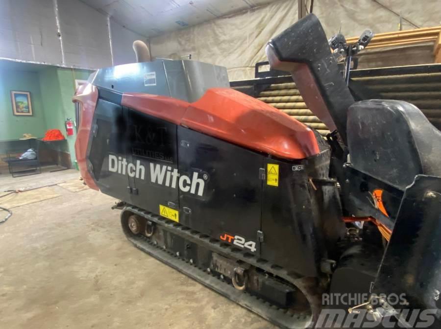 Ditch Witch JT24 Surface drill rigs