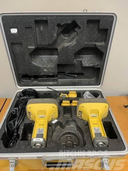 Topcon GR-5 Base and Rover Kit Other components