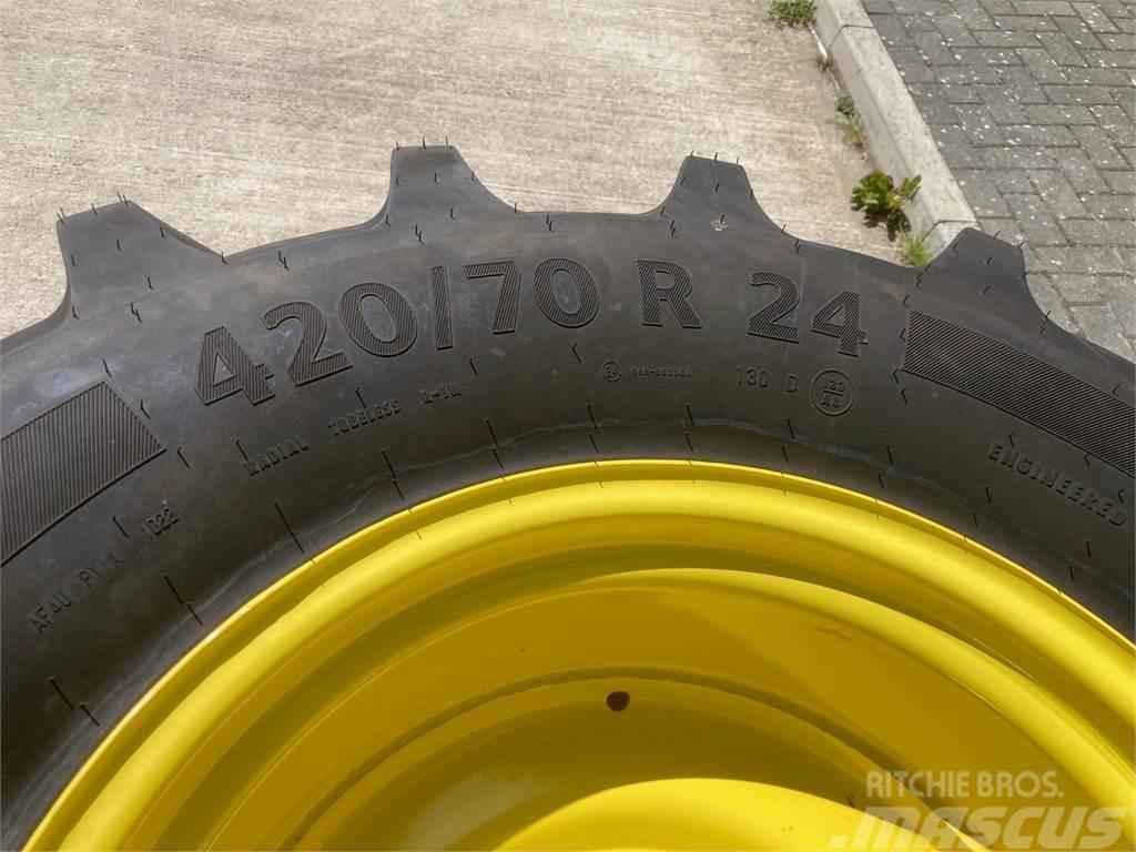John Deere Wheels & Tyres Tyres, wheels and rims