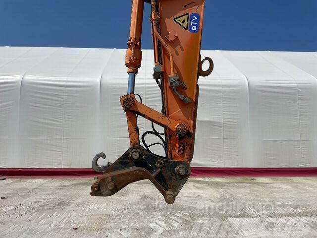 Doosan DX140W Wheeled excavators