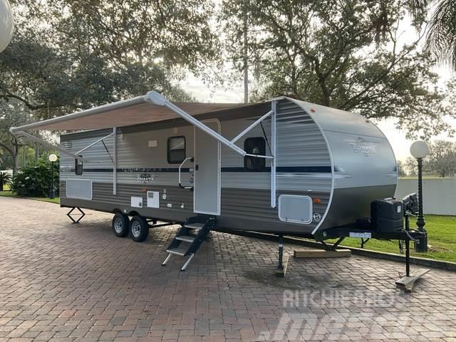 Forest River SST30QB Shasta Other trailers