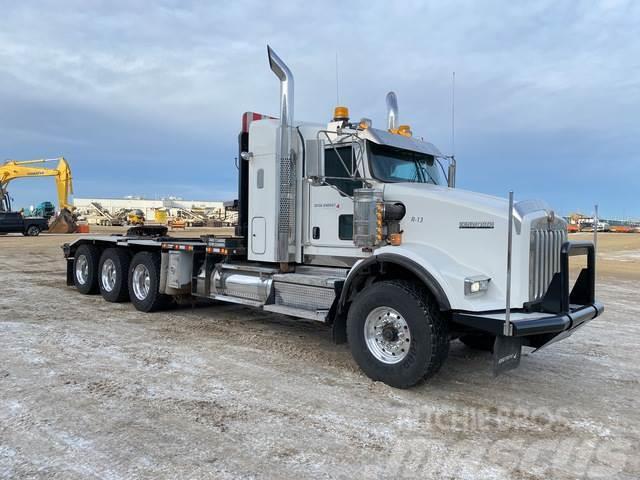Kenworth T800 Recovery vehicles