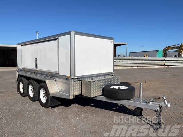  Pinjon Engineering Box body trailers
