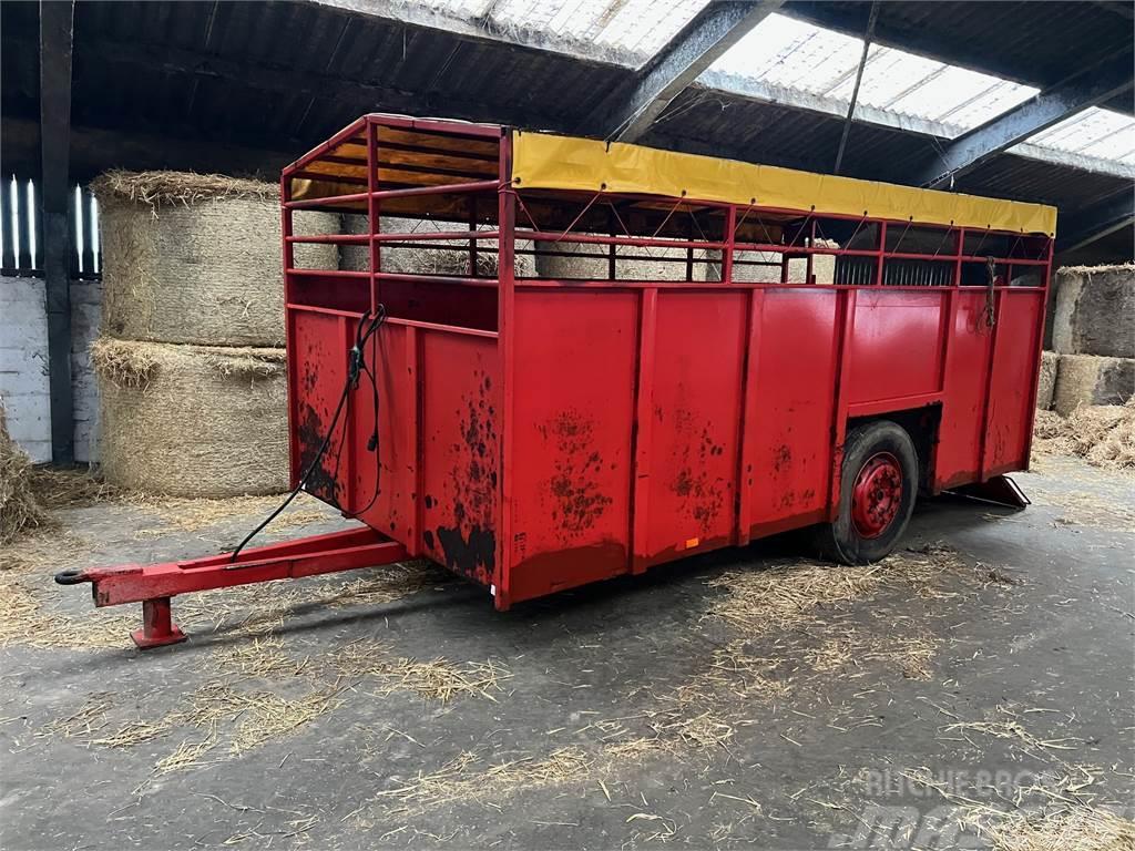  KREATURVOGN 5,5M Animal transport trailers