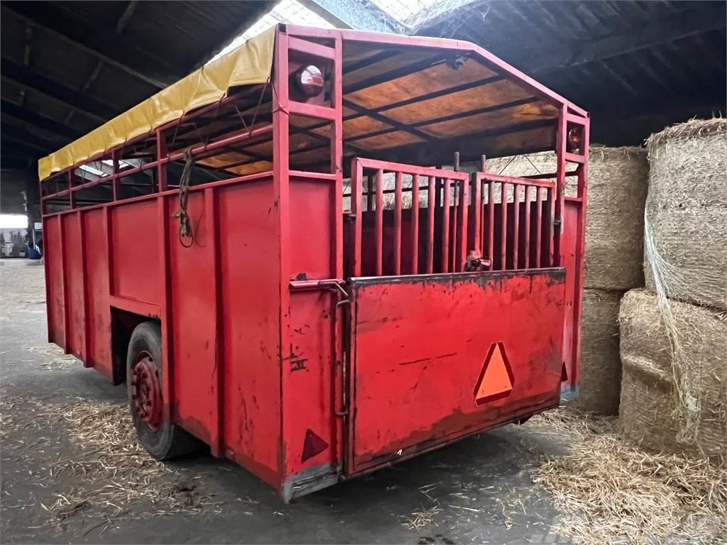 KREATURVOGN 5,5M Animal transport trailers