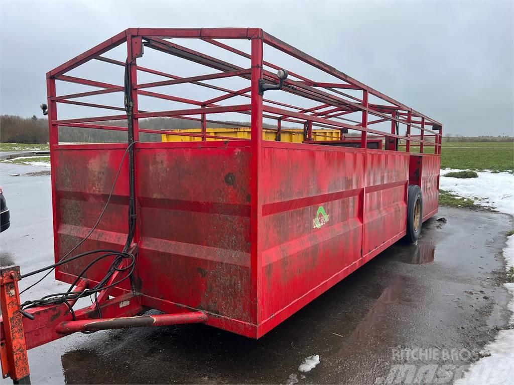  NOC AGRO L800 Animal transport trailers