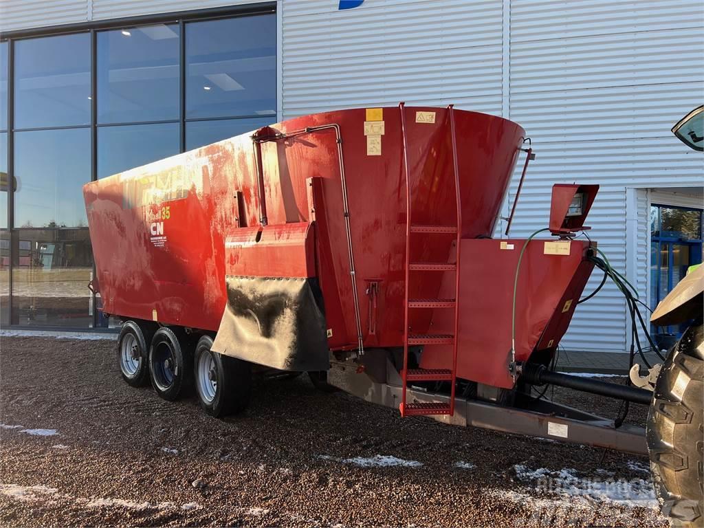 RMH MIXELL-35 Forage wagons