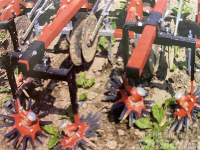 Steketee Roterende fingerrenser Other tillage machines and accessories