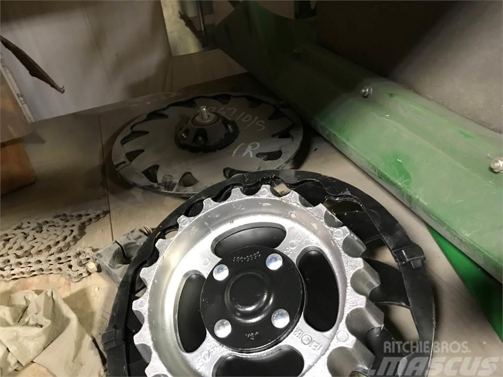 YETTER new 2967101S - 2967-186A shark wheel ass'm Other sowing machines and accessories