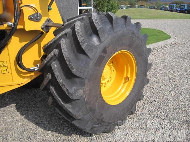 Volvo 750/65R26 Traktor hjul Wheel loaders