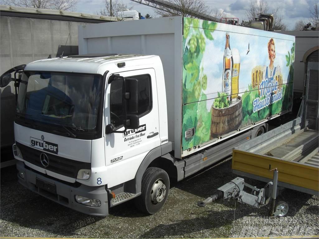 Mercedes-Benz 1222L Beverage delivery trucks