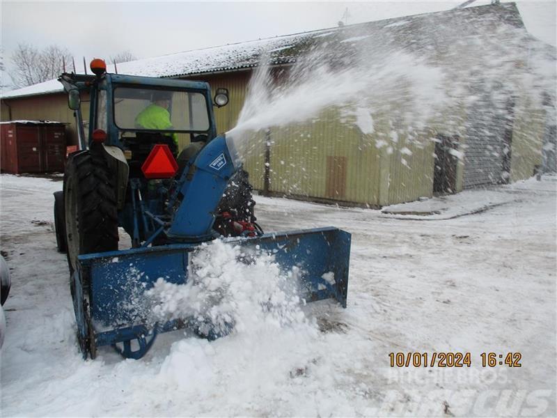  - - -  Astron Canada Model 186 Snow throwers