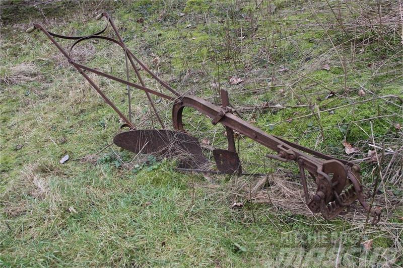 Fraugde Heste plov Other agricultural machines