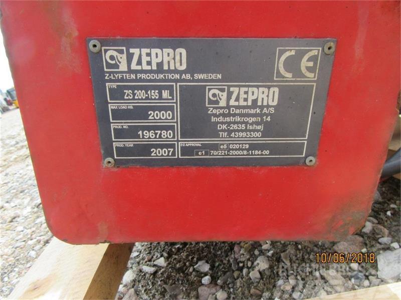  - - -  Zeoro 2000 kg lift Other components