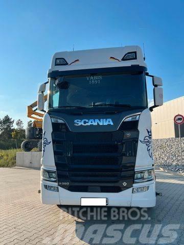 Scania S580 A4x2NB Tractor Units