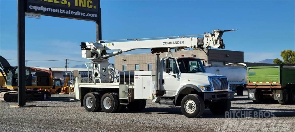 International WorkStar 7400 Mobile drill rig trucks