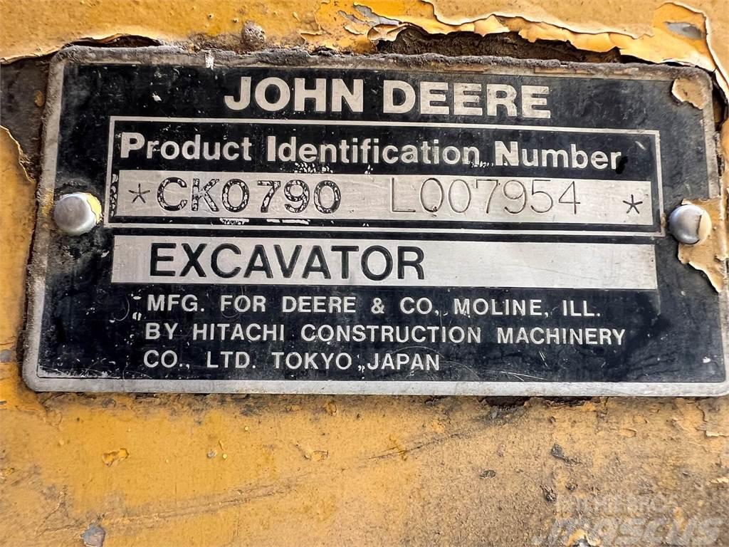 John Deere 790D LC Knuckleboom loaders