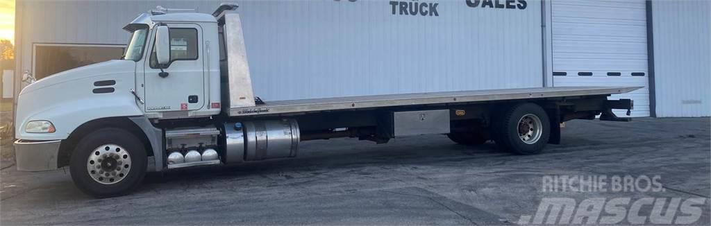 Mack MP7 Skip loader trailers