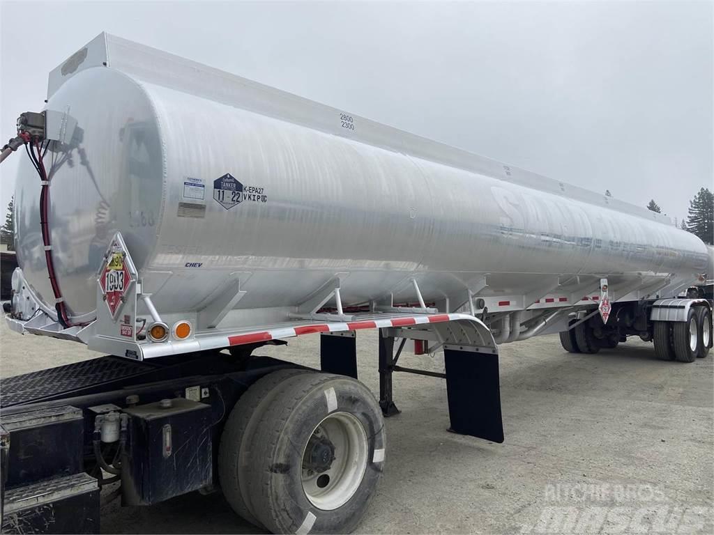  Youngs Tank Tanker trailers