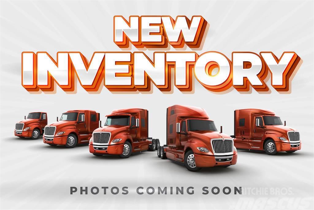 Kenworth Motor Truck Co. T680 Chassis Cab trucks