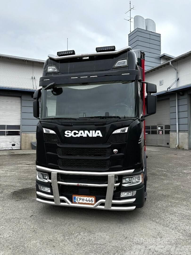 Scania R500 6x2 Curtainsider trucks