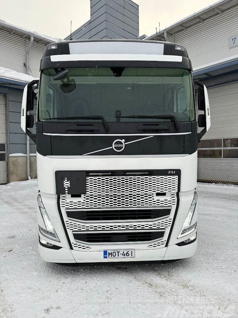 Volvo FH500 6x4 I-Save Tractor Units
