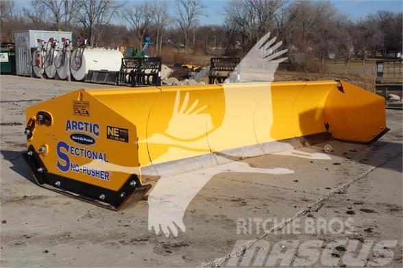  ARCTIC SNOW & ICE PRODUCTS LD13 Plows