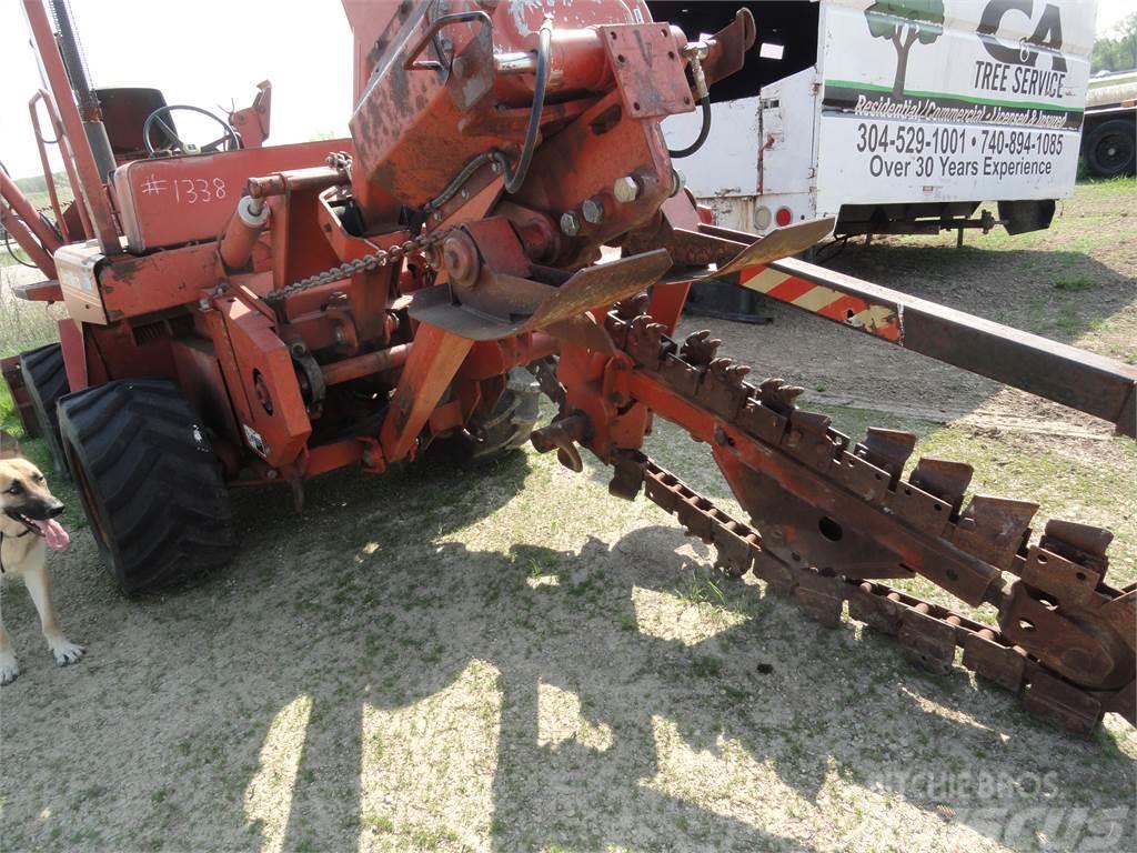 Ditch Witch 5010 Trenchers