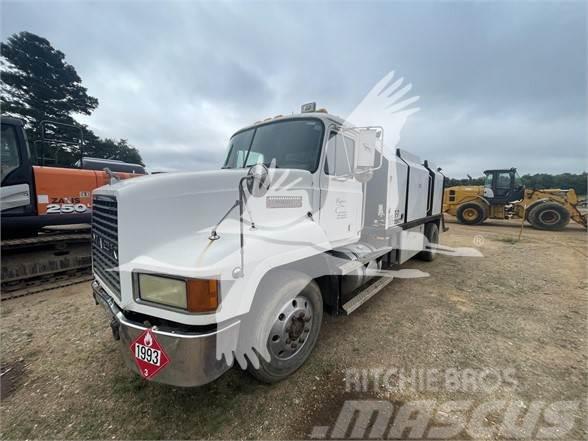 Mack CH613 Other