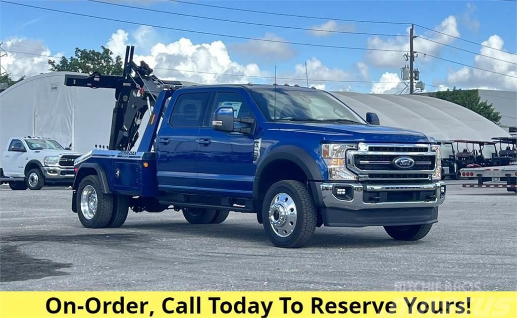 Ford F-550 Lariat Crew Cab Recovery vehicles