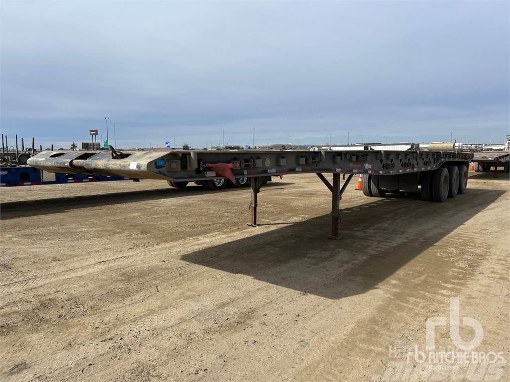Doepker 50 ft Tri/A Flatbed Flatbed/Dropside semi-trailers
