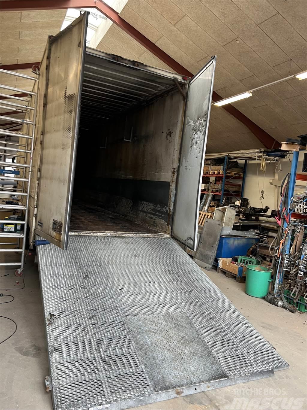 Leci 13,6 mtr. box læsserampe Vehicle transport semi-trailers