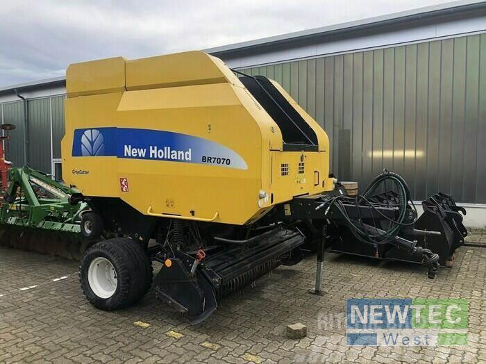 New Holland BR 7070 ROTORCUTTER Round balers