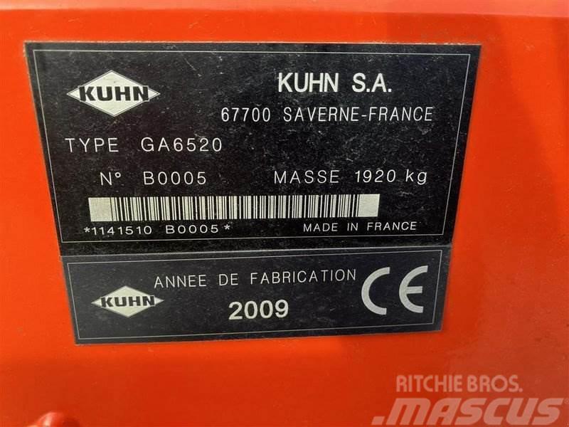 Kuhn GA 6520 Windrowers