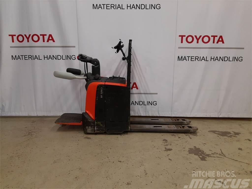 Toyota LPE250 Low lifter with platform