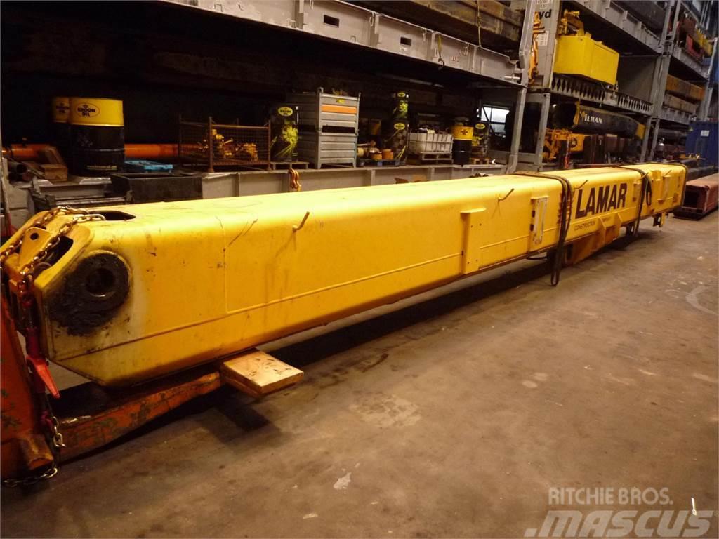 Grove GMK 3050 base section Crane parts and equipment
