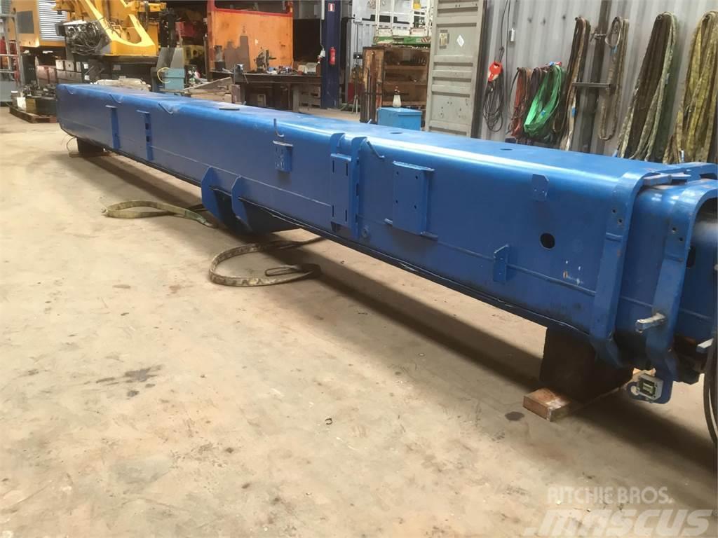 Grove GMK 3050 base section Crane parts and equipment
