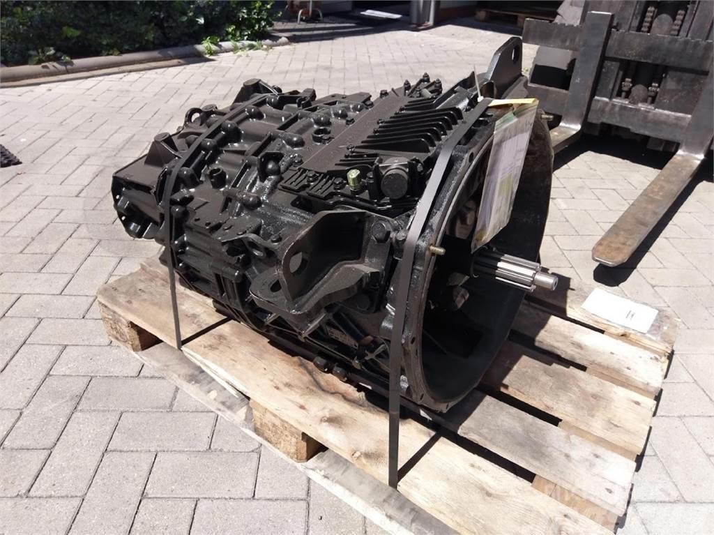 Liebherr LTM 1055-3.2 gearbox Astronic 12 AS 2302 Transmission